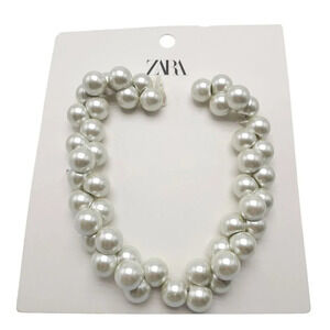 Zara White Faux Pearl Cluster Statement Bubble Club Necklace 18 in